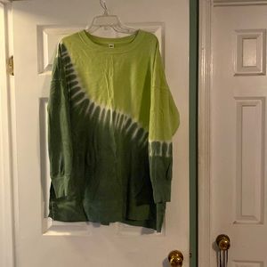 Tie Dyed Old Navy Sweater Shirt in size XL